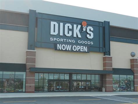 dicks sporting goods monroeville